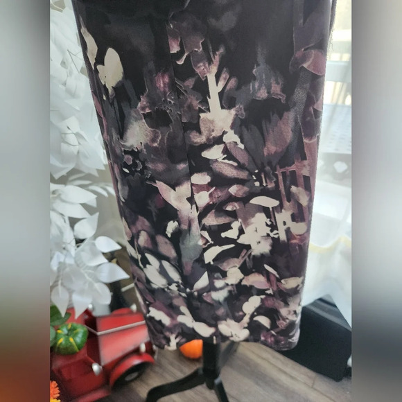 Simply Vera Vera Wang Chiffon Floral Blouse Size Small - Picture 7 of 9